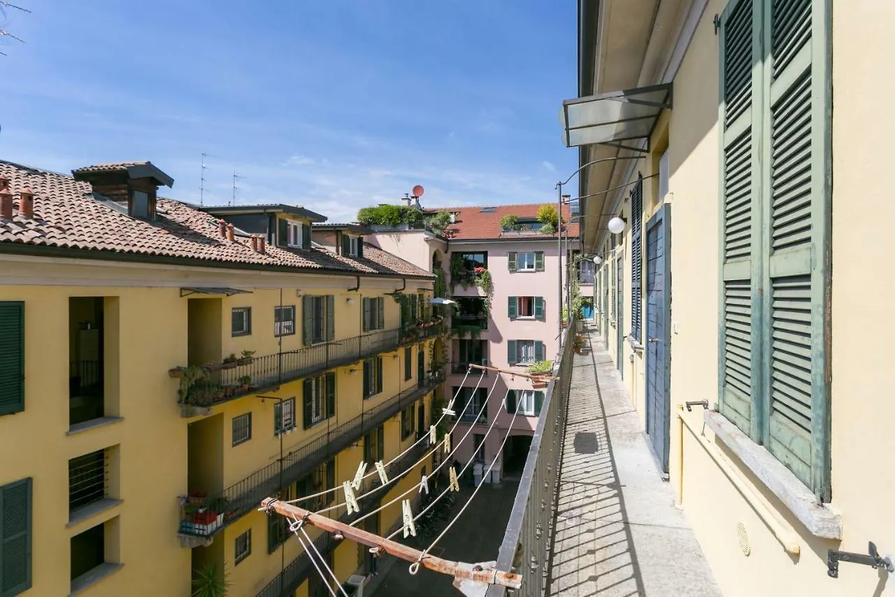 Milano Apartments Naviglio 0*, 밀라노