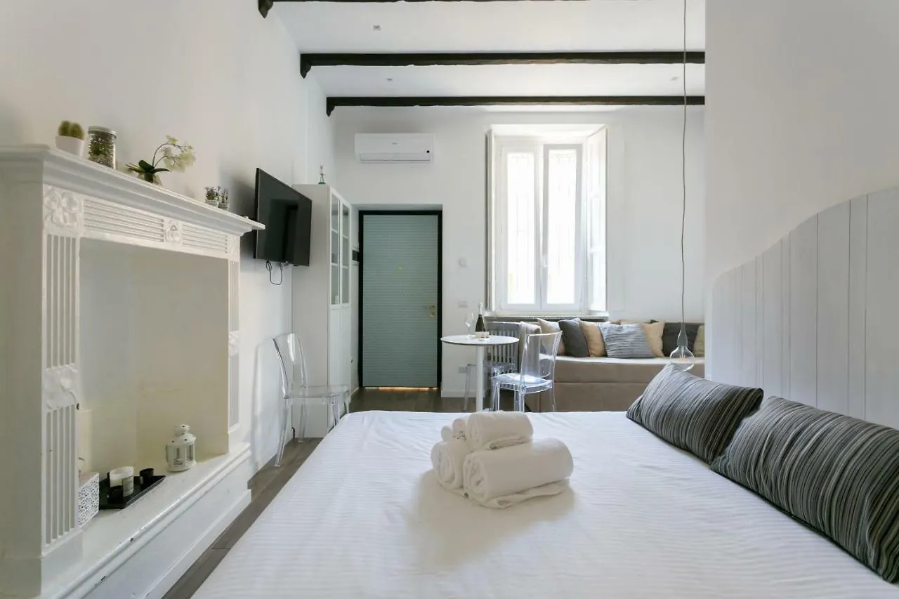 Milano Apartments Naviglio 밀라노